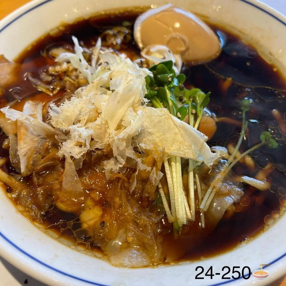 らーめん鱗 鴫野店