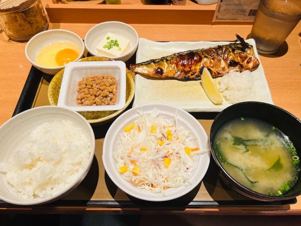 やよい軒 天六店