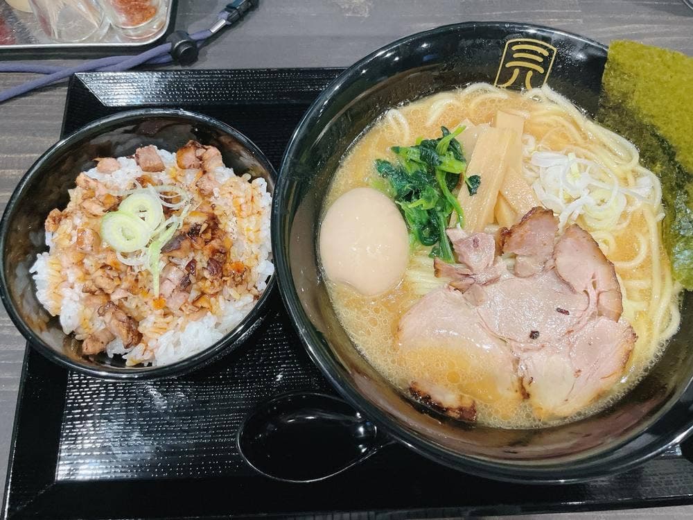麺家 さんぱち