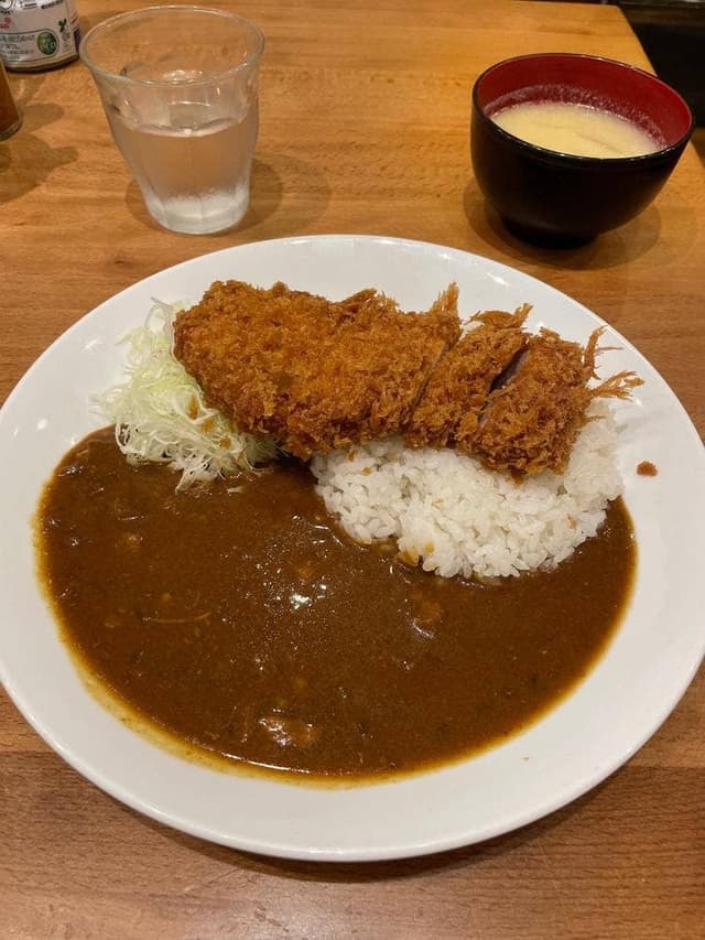 とんかつ檍のカレー屋 いっぺこっぺ 新宿御苑店 - サブ画像1