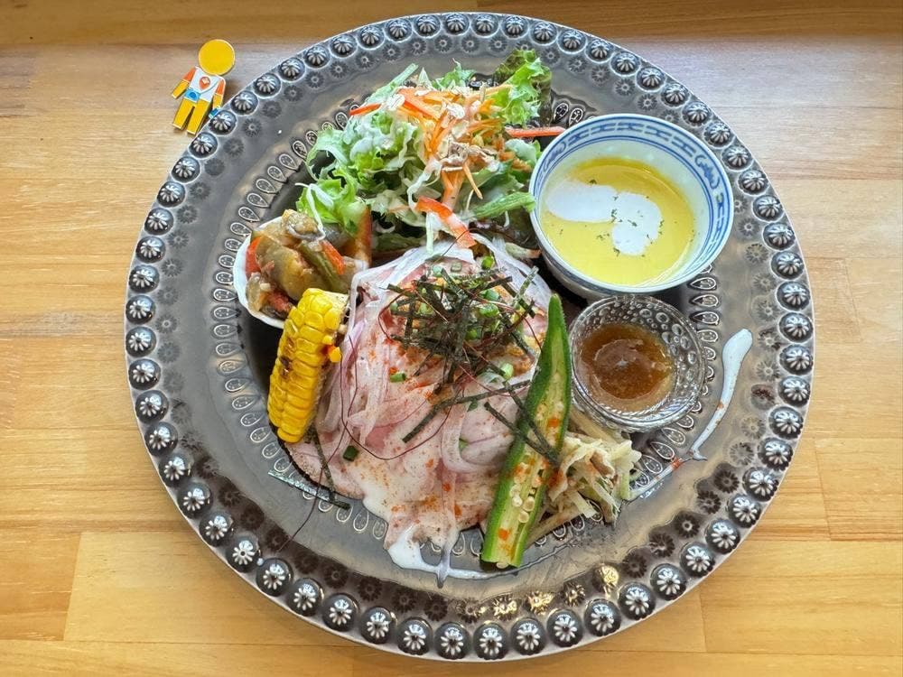 cafe kamalam