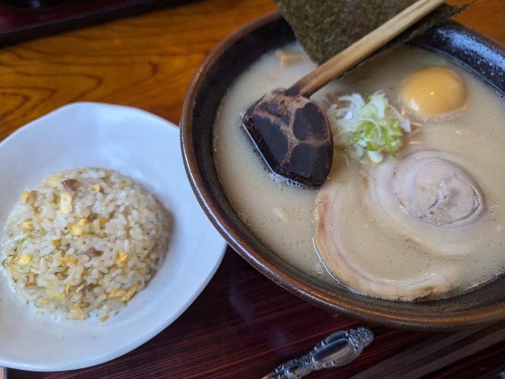 手打らーめん さっぽろ