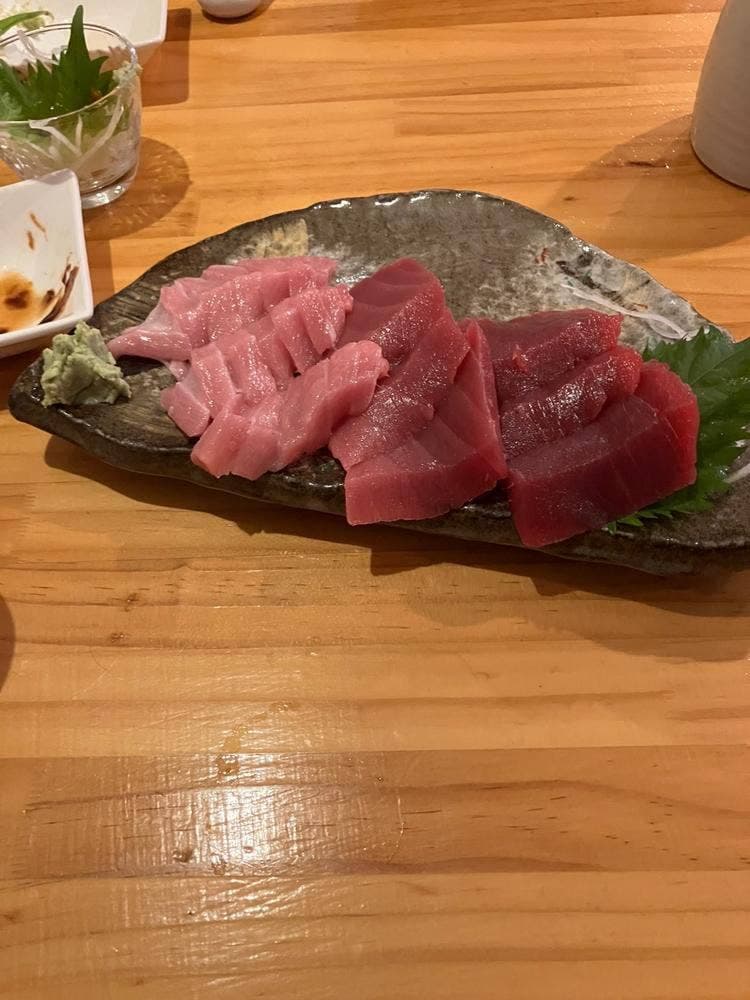 鮪王国 よってっ亭