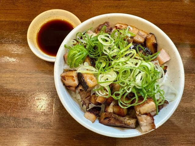 チャーシューのうまいラーメン屋 富士 - サブ画像1