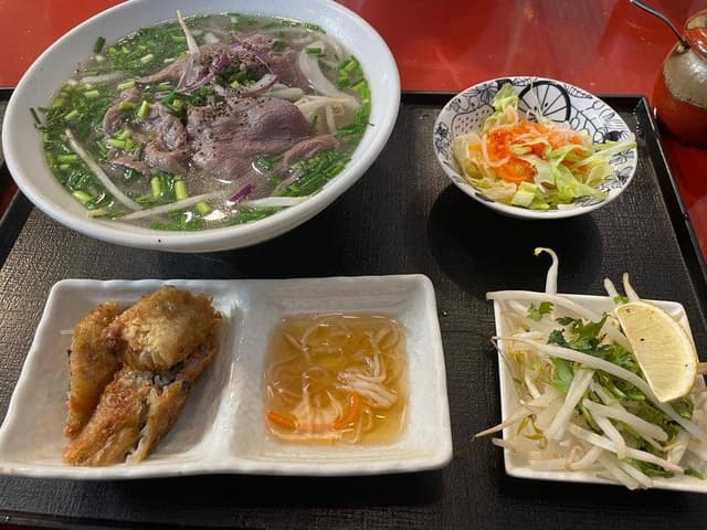 ベトナム料理専門店 PHỞ VIỆT QUÁN - ベトナム・フォー - サブ画像1