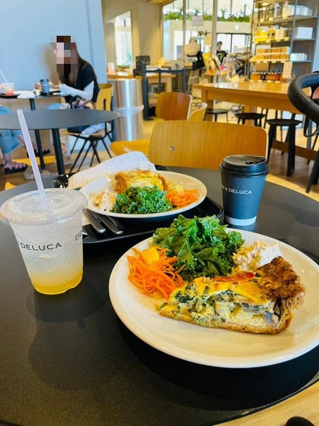 DEAN & DELUCA カフェ 三井アウトレットパーク木更津店 - サブ画像1