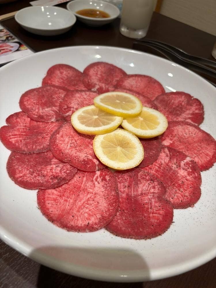 焼肉 味園 本店