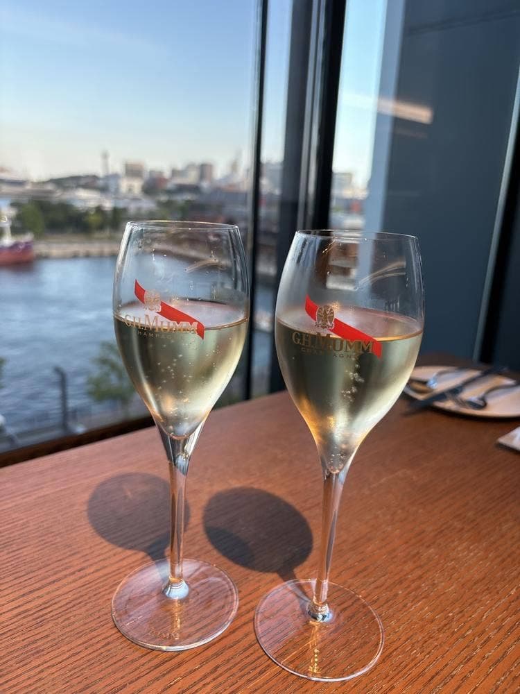 CLUB INTERCONTINENTAL LOUNGE INTERCONTINENTAL YOKOHAMA PIER 8