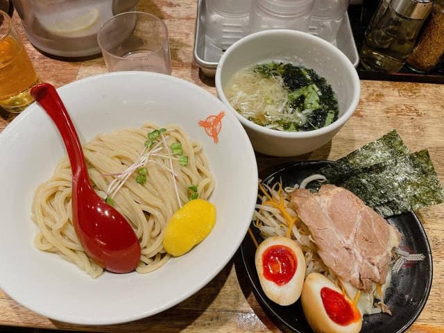 三田製麺所 新宿西口店 - サブ画像3