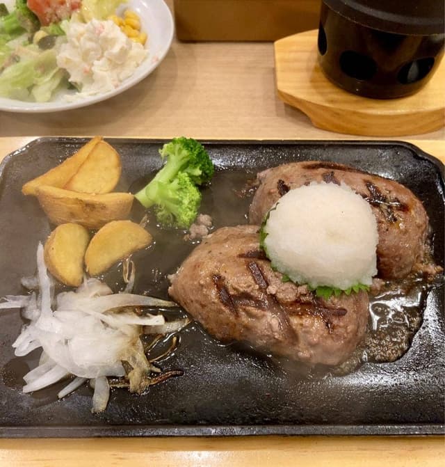 ヴィクトリアステーション 千歳店 - サブ画像1
