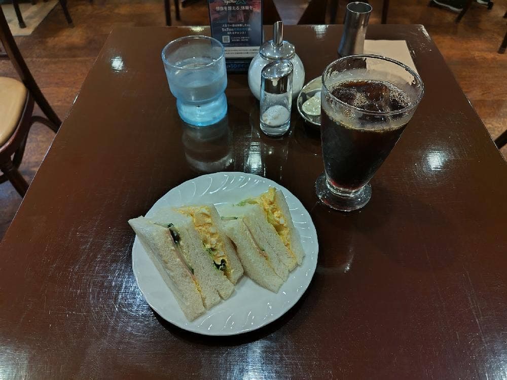 カフェシュール