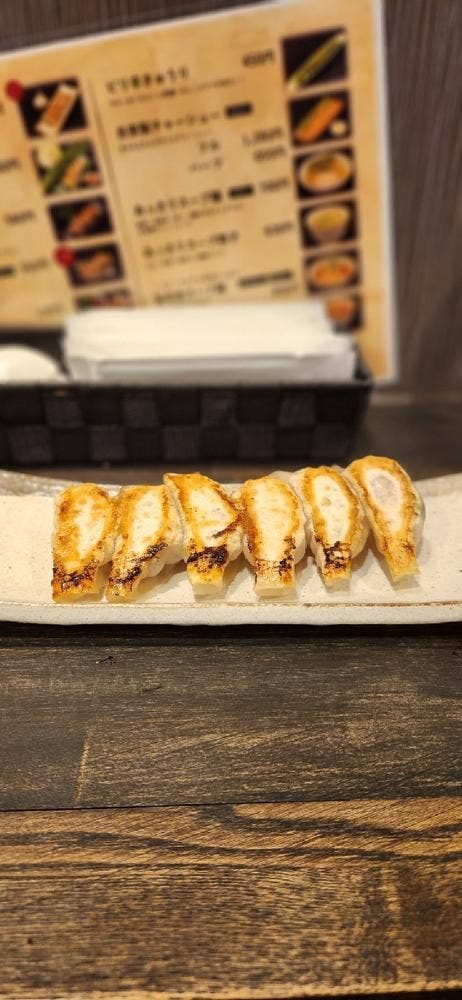 餃子 立山 梅田店