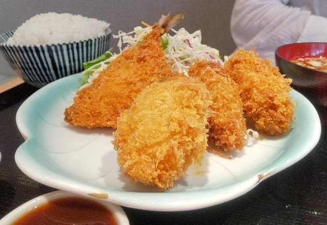 本マグロと海鮮居酒屋 海王酒場・舞 - サブ画像1