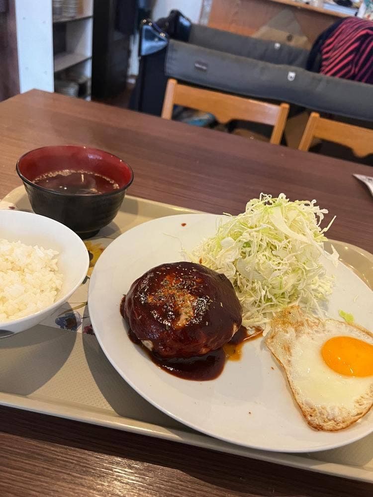 定食と居酒屋 マルマス食堂