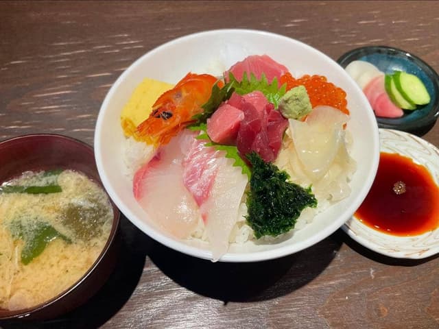 魚の四文屋 甲府駅前店 - サブ画像1