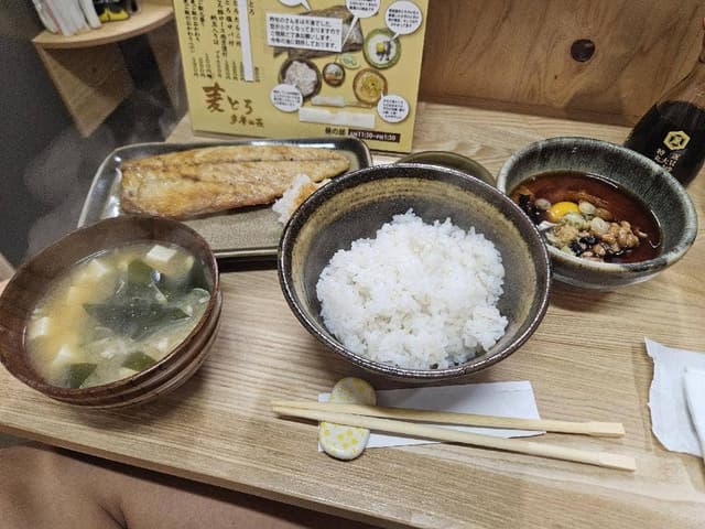 麦とろ 多摩山荘 小石川店 - サブ画像1