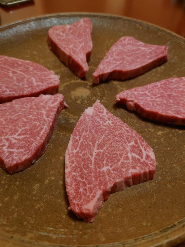 すき焼割烹日山 - サブ画像1