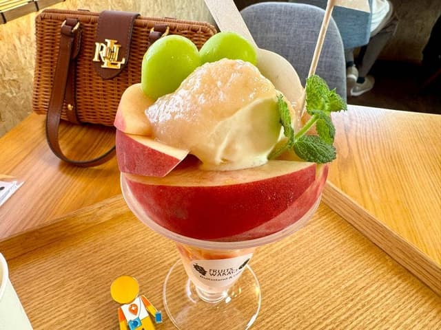 FRUITS WAKAGI fruitsstand＆cafe - サブ画像2