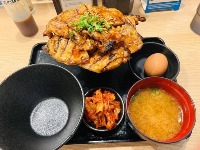 炭火焼き豚丼専門店 豚小家 天神橋店 - サブ画像1