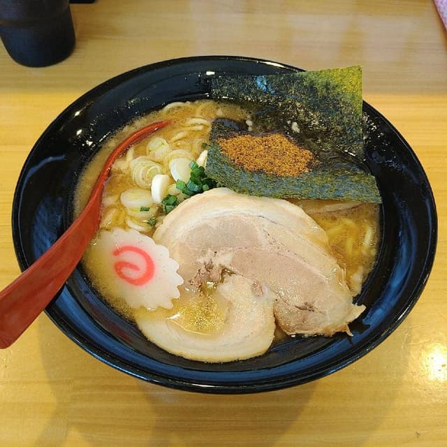 熟成豚骨ラーメン そだし 河口湖店 - サブ画像2