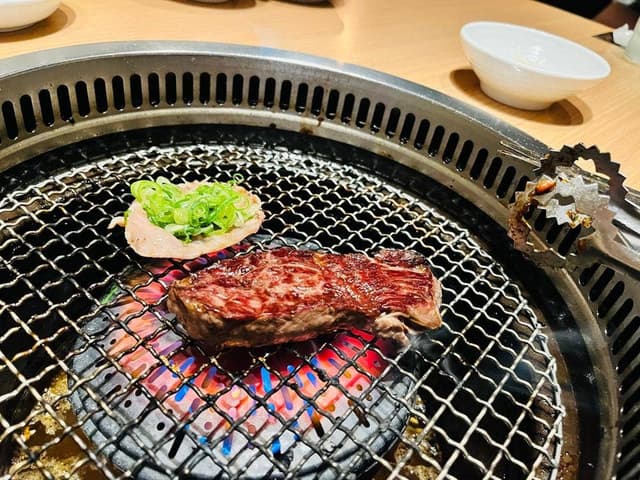 ワンカルビ PREMIUM 天神今泉 - サブ画像2
