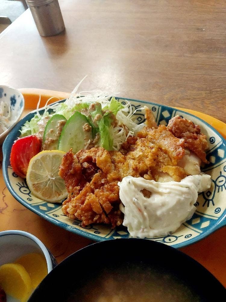 津山食堂