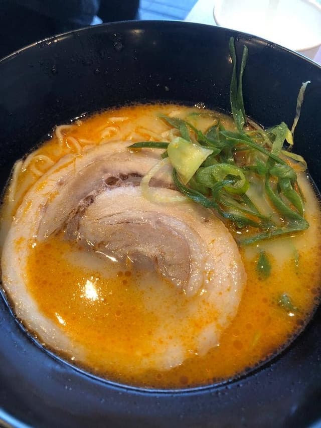 鈴鹿らーめん 啜乱会 - サブ画像3