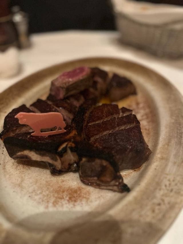 ウルフギャング・ステーキハウス シグニチャー青山店 - サブ画像1