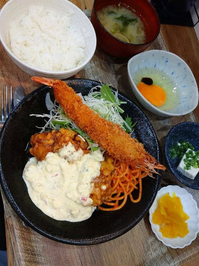 ムシャムシャ食堂 東比恵店 - サブ画像3