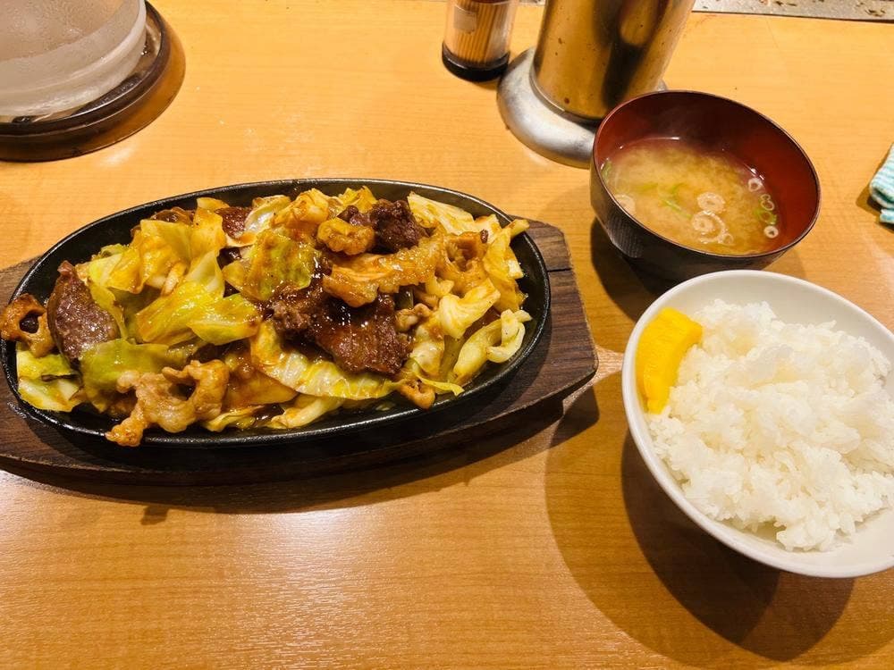 ホルモン食堂 扇町店