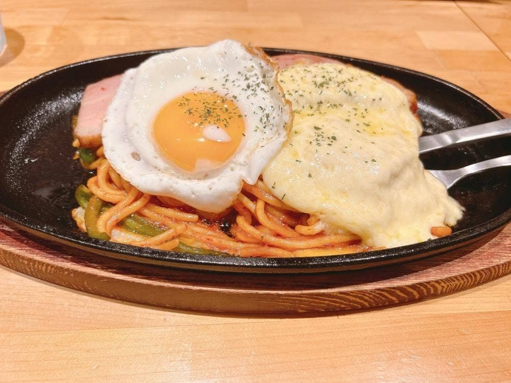 旨辛スパゲッティ専門 情熱のナポリタン
