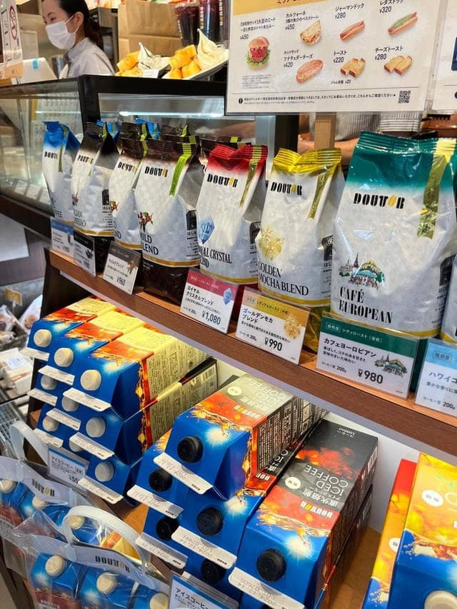 ドトールコーヒーショップ 本町中央大通り店 - サブ画像3