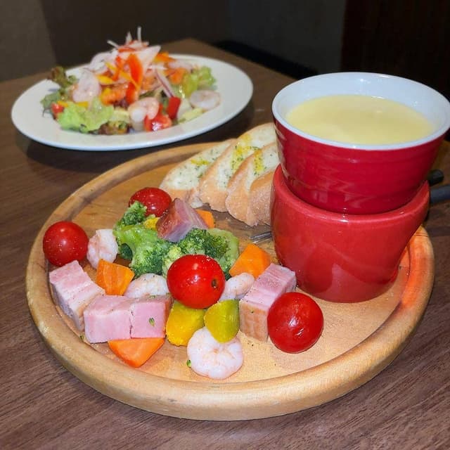 KAMAKURAYA 池袋店 - サブ画像2