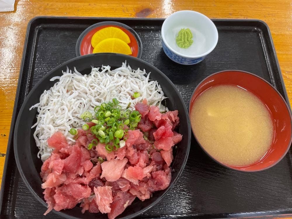 小川港魚河岸食堂