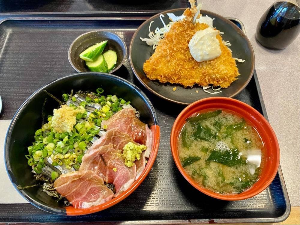 刺身和食 旭屋