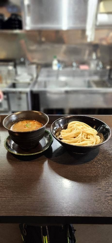 重厚軍団 - サブ画像1