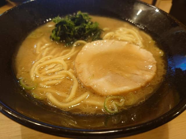 横浜家系ラーメン 銀家 みなとみらい店 - サブ画像1