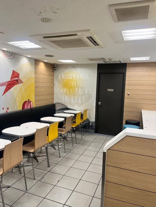 マクドナルド 衣笠駅前店 - サブ画像2
