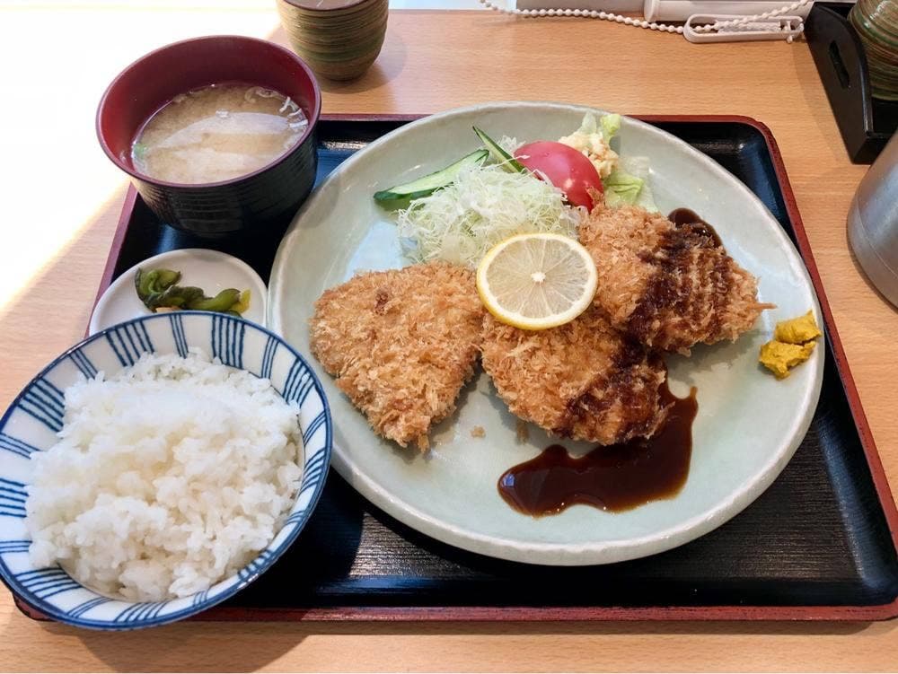 とんかつ せんのき 東神奈川本店