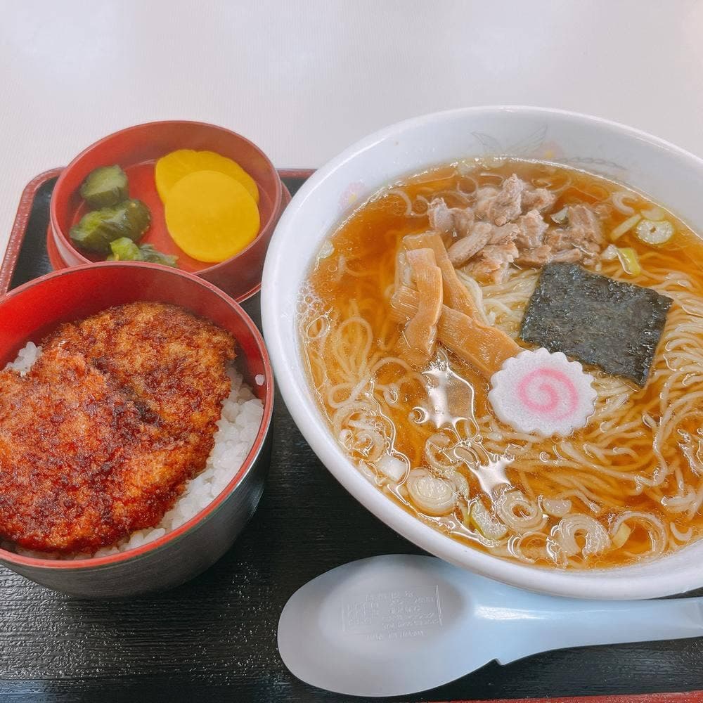 やなぎ亭