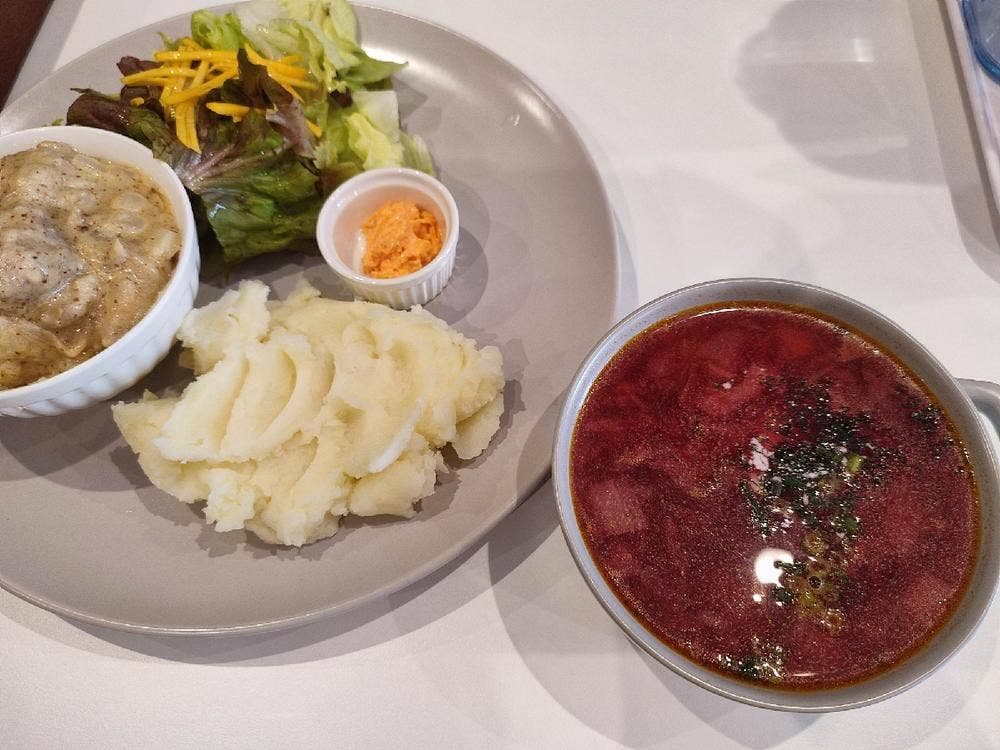 スラヴキッチンノーヴィンカ