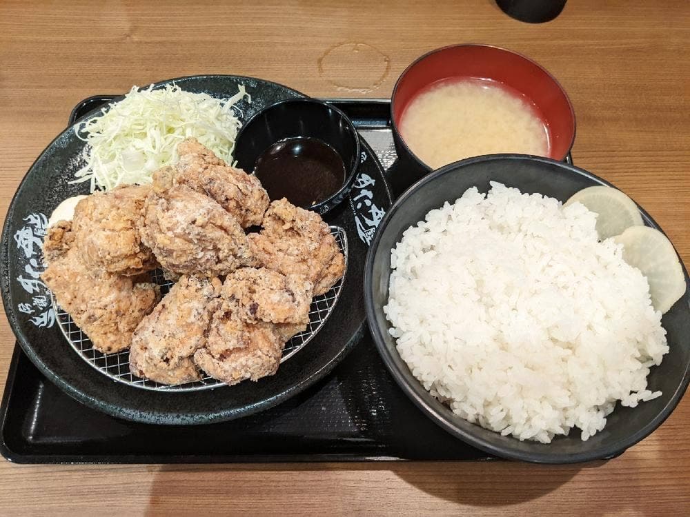 伝説のすた丼屋 川中島店