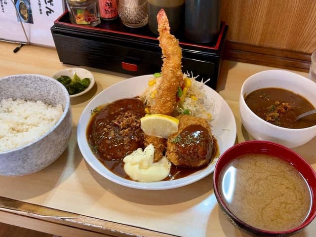 洋食 ぺいざん - サブ画像3