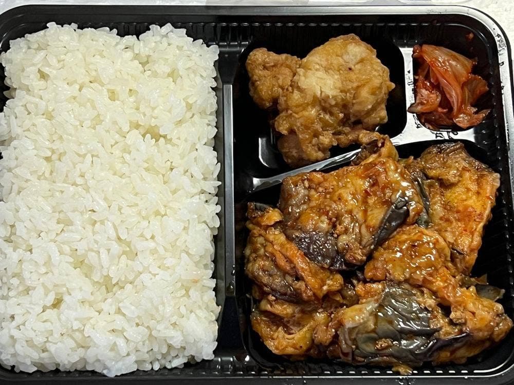 青山餃子房 四谷3丁目店