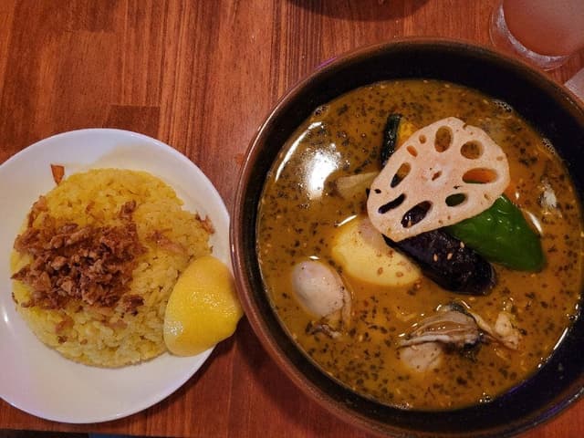 綾瀬駅スモンさんのスープカレー - サブ画像3