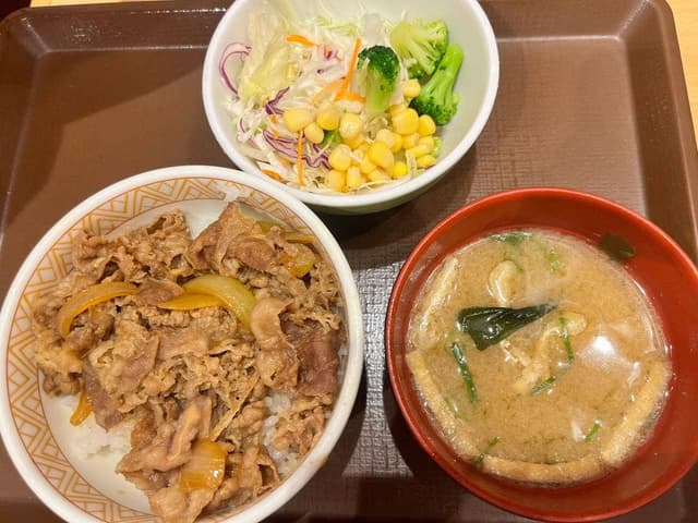 すき家 葉山木古庭店 - サブ画像1