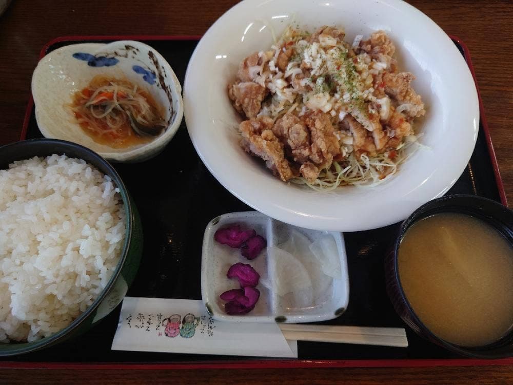 あきもと食堂
