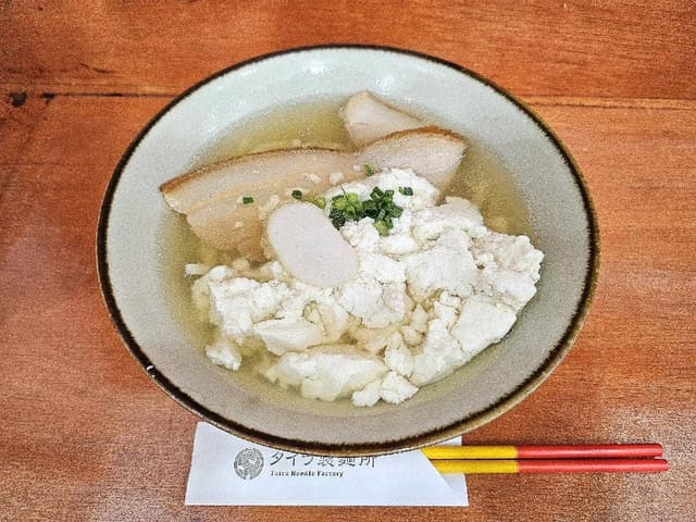 沖縄そば タイラ製麺所 国際通り店 - サブ画像1