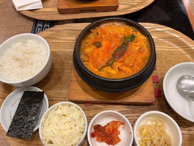 コリアンキッチン シジャン 名古屋パルコ店 - サブ画像1