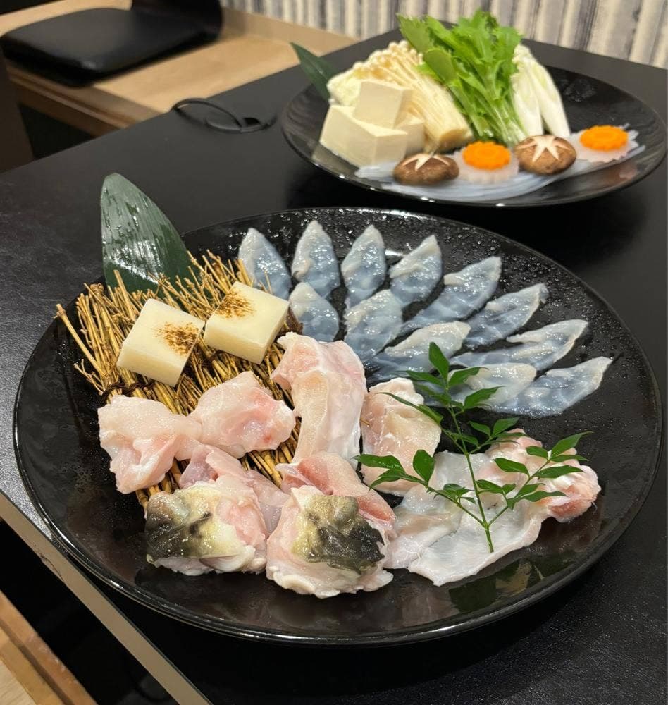 泳ぎとらふぐ活蟹料理 あじ平 曽根崎